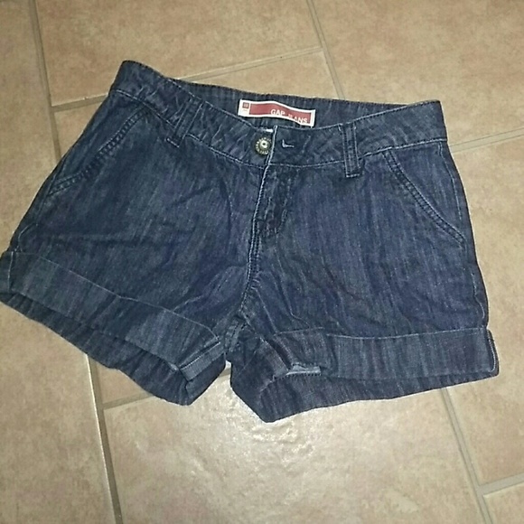 GAP Pants - Gap shorts